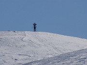 60 Raffaele in pochi minuti in vetta al Montu (1854 m)...zoom